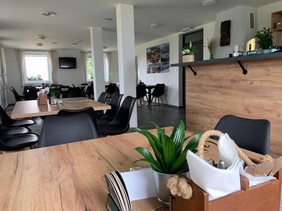 Restaurace A Penzion Gansberg Cotkytle 외부 사진